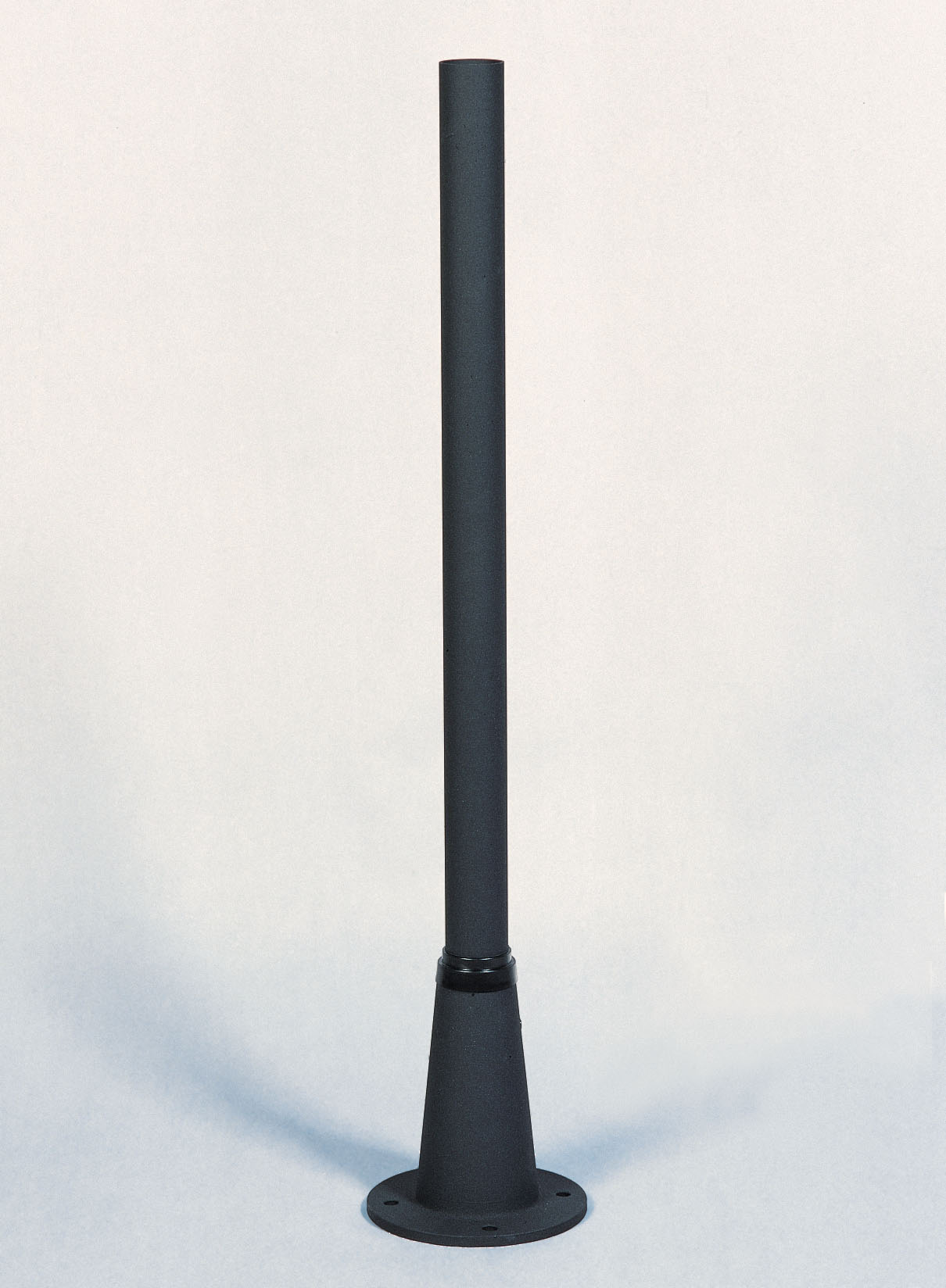 Valaisinpylväs 577-750 Persius musta 900 mm
