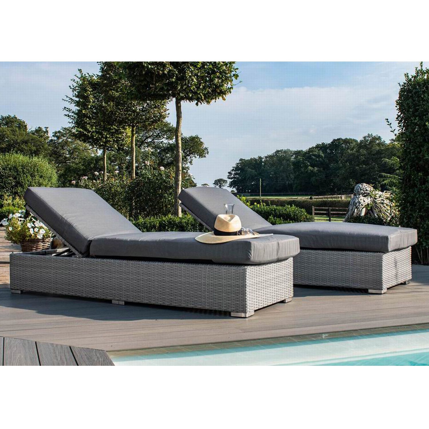 Aurinkotuolisetti Home4you Ascot sivupöydällä harmaa