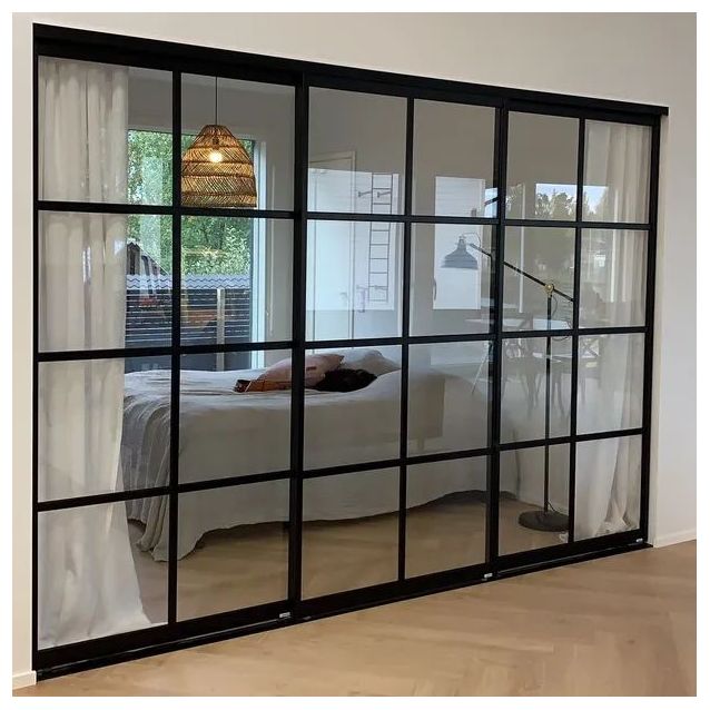 Tilanjakaja/liukuovi Mirror Line Ruudukko musta kolmella ovella korkea malli mittatilaus