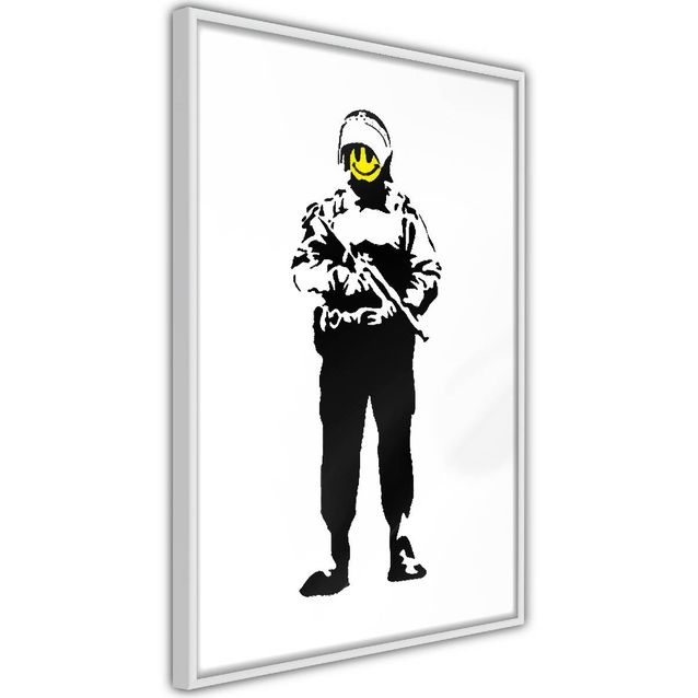 Juliste Artgeist Smiling Policeman kehyksillä eri kokoja