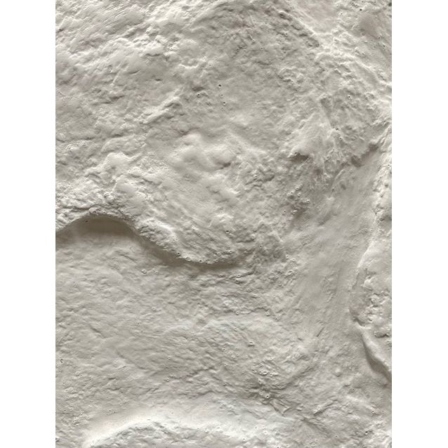 Efektiseinä Basebeton Rockwall tasoitetun seinän päälle