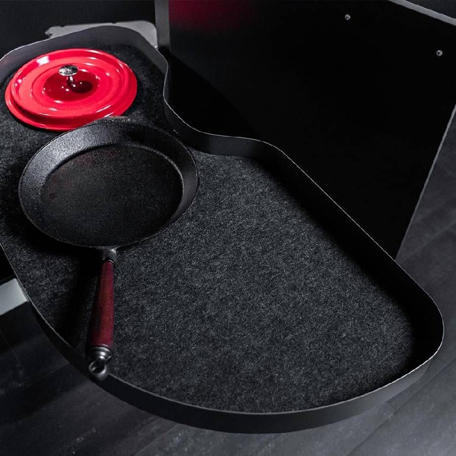 Laatikkomatto Beslag Design Cornerstone Maxx Planero -kulmahyllylle vasen