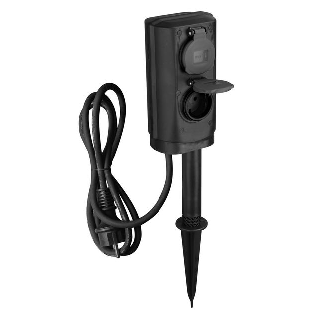 Pistorasia Emax, H05RR-F3G1.5, 4 pistorasiaa, maapiikillä, IP44, 1.4m