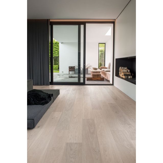 Kovetettu puulattia Bjelin Tammi Viarp 3.0 Powder White, harjattu, mattalakattu, eri kokoja