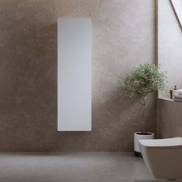 Kylpyhuoneen korkea kaappi Bathlife eri värejä