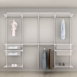 Vaatekaappiratkaisu Elfa Classic 18, vaatetangot, lankahyllyt ja mesh-korit, leveys 2471mm, valkoinen
