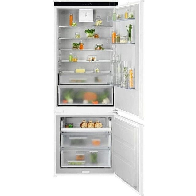 Jääkaappipakastin Electrolux ENA7TE75S, integroitava