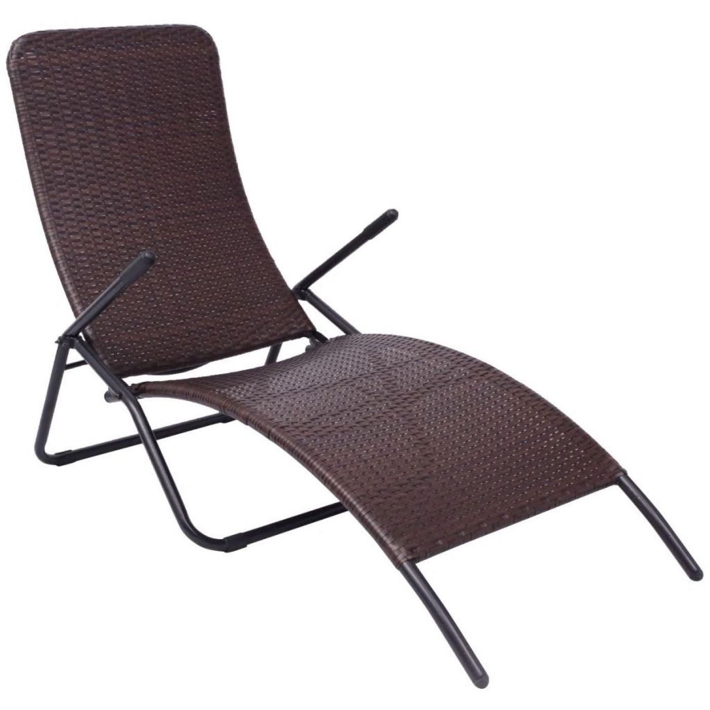 Kokoontaitettava aurinkotuoli 61x147x95 cm polyrottinki ruskea