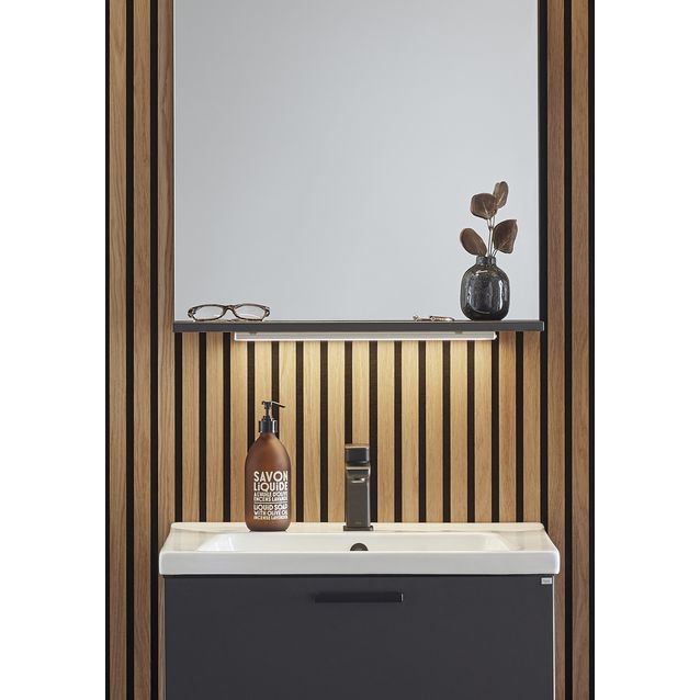 Alavalaistus Hafa Store 43 -peiliin tai peilikaappiin