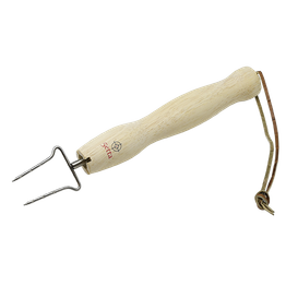 Teleskooppimakkaratikku 5etta sisältää kotelon