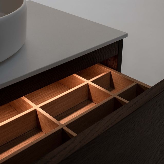 Laatikko- ja alavalaistus INR Plus Light AIR 80