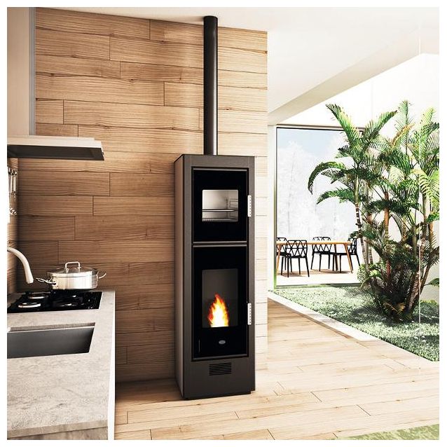 Pellettitakka Eva Calòr Biscotto 8,5 kW uunilla pronssi