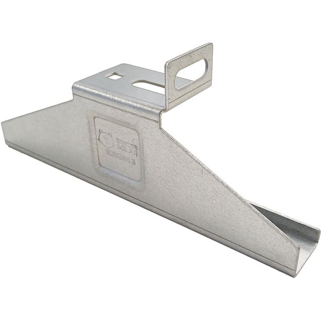 Kontio Solar Strong aurinkopaneelin kiinnike huopa- ja profiilikatoille pääkuva