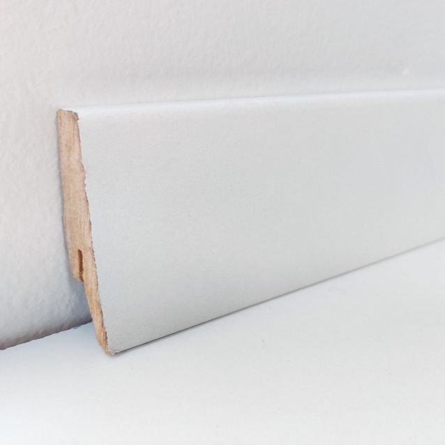 Jalkalista DomusFlooring 18x58x2600 mm MDF valkoinen