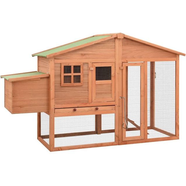 Kanakoppi pesälaatikolla täysi kuusi