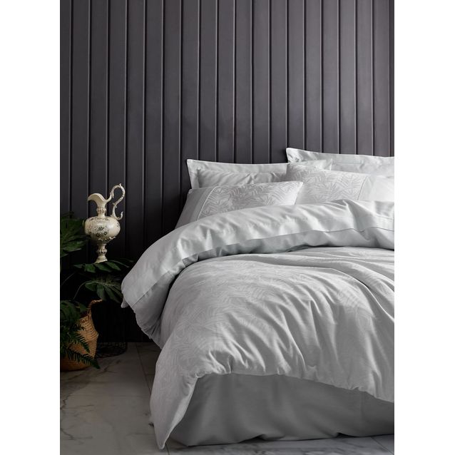 Parivuoteen satiinivuodevaatesetti Linento Leaf, vaaleanharmaa