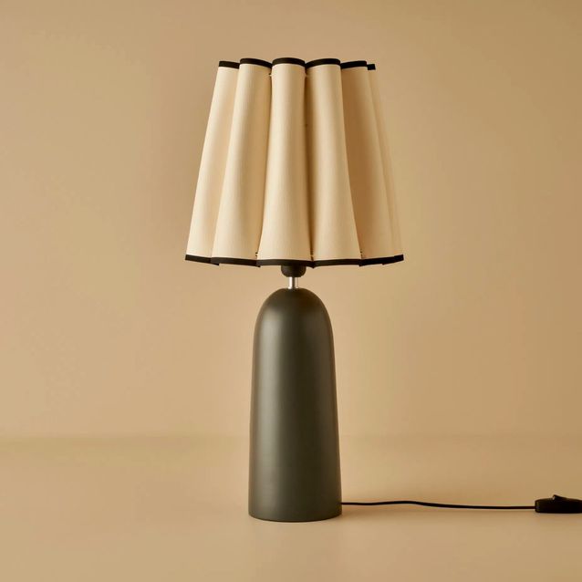 Pöytävalaisin Linento Lighting Curly, E27, max. 40W, IP20, antrasiitti