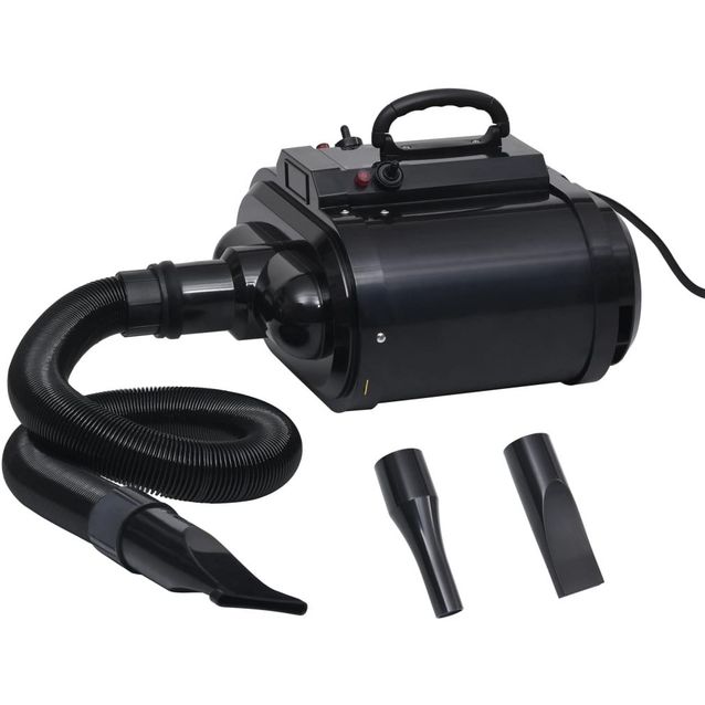 Lemmikin kuivain kaksi moottoria musta