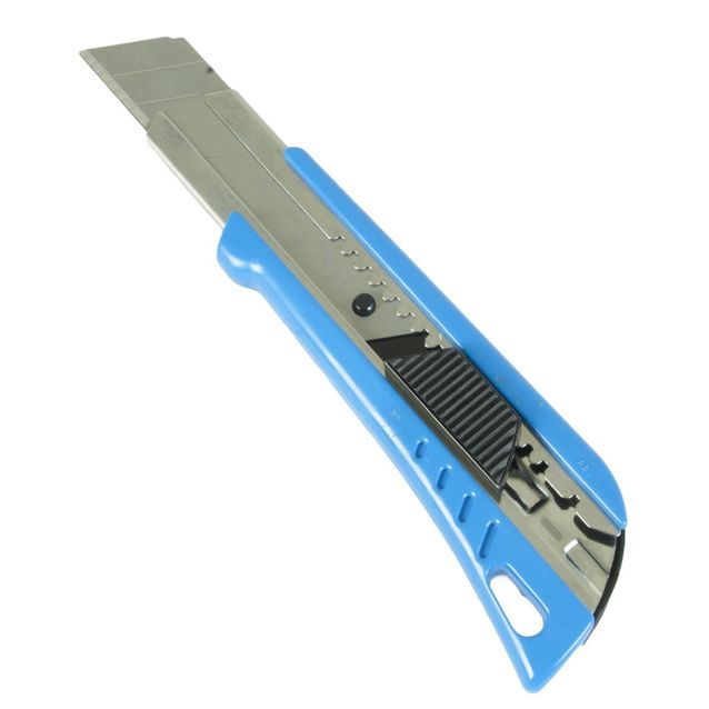 Katkoteräveitsi Tajima 22 mm LC-620B