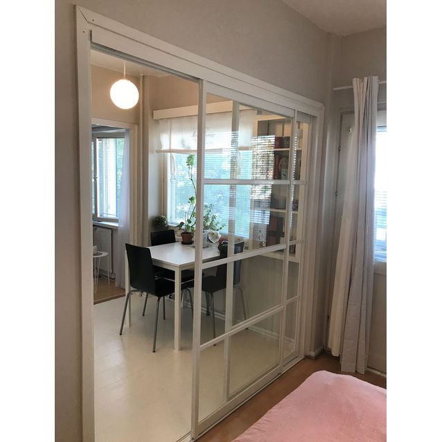 Tilanjakaja/liukuovi Mirror Line, kahdella ovella, valkoinen, korkea malli, mittatilaus