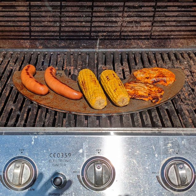 Paistotaso PP-Tuote Sepän terästä 490 mm puolikas