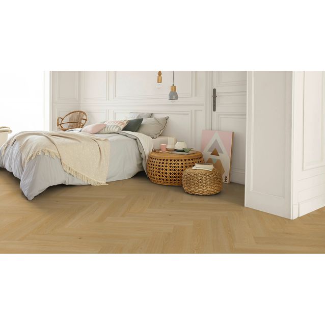 Vinyylilankku Tarkett Herringbone Rigid, Highland Oak Gold, integroitu askeläänieriste