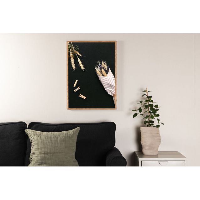 Juliste Venture Home Flowers on table, musta