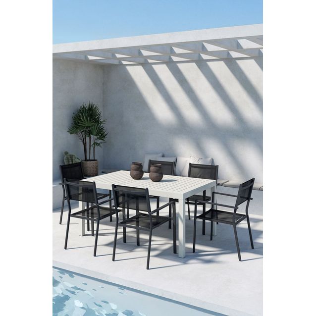 Ruokailuryhmä Venture Home, jatkettava Capo-pöytä + 6 mustaa, pinottavaa Copacabana-tuolia