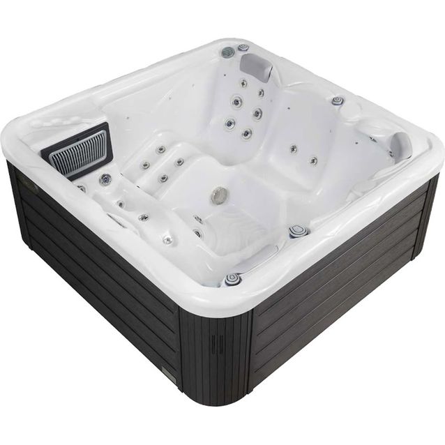 Ulkoporeallas Pluto, Wellis