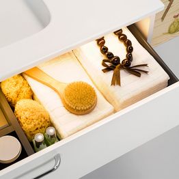 Valaistus vetolaatikkoon Westerbergs 900