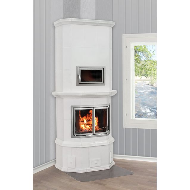 Varaava kaakeliuuni Eerika leivinuunilla