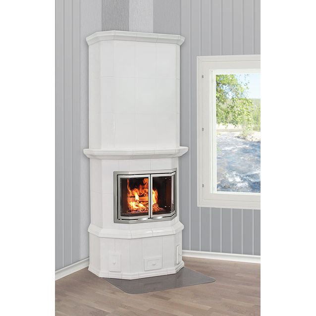 Varaava kaakeliuuni Eerika