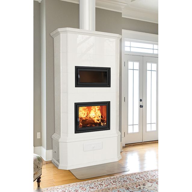 Varaava kaakeliuuni Sandra leivinuunilla