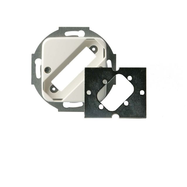 Adapteri Jussi D9 D16 sovituslevy