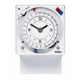 Analoginen kellokytkin Theben SYN 269 H, päivä- ja viikko-ohjelma