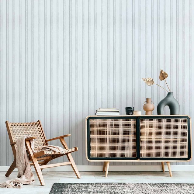 Tapetti - Wooden Texture - Symmetrical vertical lines on a white background.