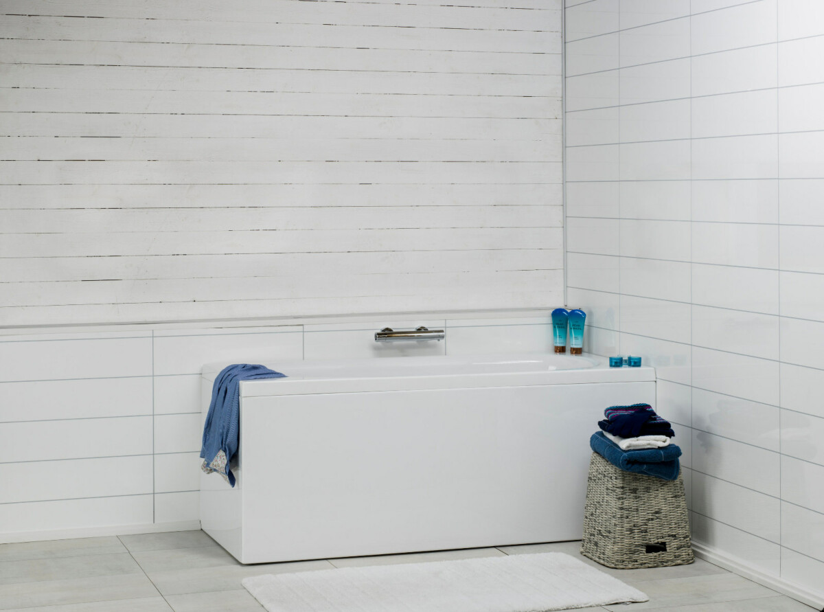 Kylpyamme Noro Cubic 150 1500x700x630 mm vasen akryyli valkoinen kylpyhuoneessa