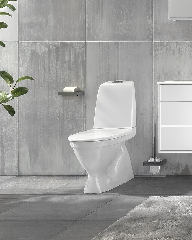 WC-istuin Gustavsberg Nautic 1500 Hygienic Flush kaksoishuuhtelu kanneton piilo-S-Lukko kylpyhuoneessa