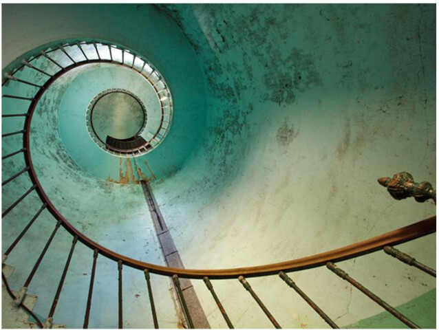 Kuvatapetti Artgeist Lighthouse - Stairs eri kokoja