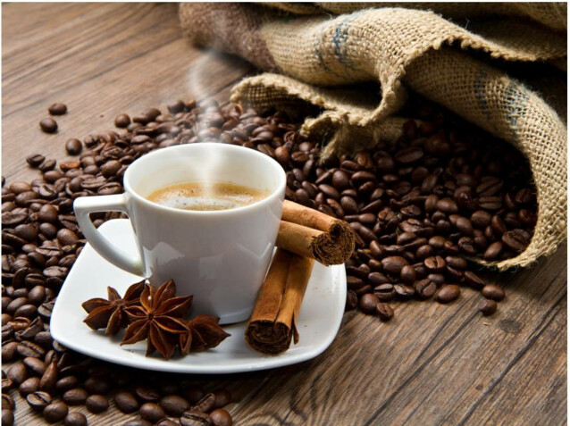 Kuvatapetti Artgeist Star anise coffee eri kokoja