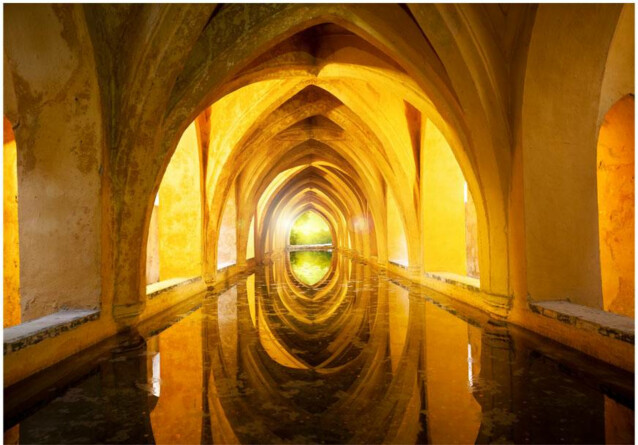 Kuvatapetti Artgeist The Golden Corridor eri kokoja