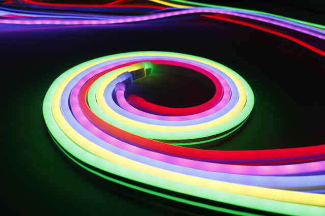 LED-nauha LED Energie Neon RGB+WW, 5m, 7W/m, IP44/IP65, 500lm, kaukosäädin