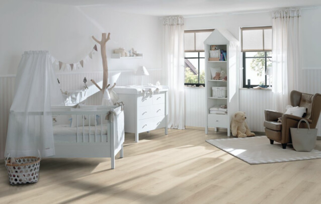 Laminaatti Egger Flooring Home Tammi White Kolpino 1,995 m²/pkt