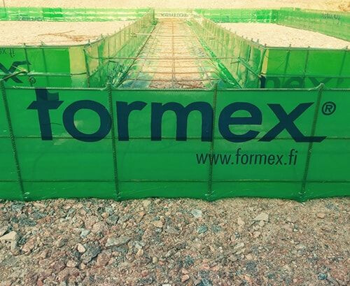 Anturamuotti Formex jatkuva maanvarainen seinäantura 250x1000x5000mm teräkset 3xT8