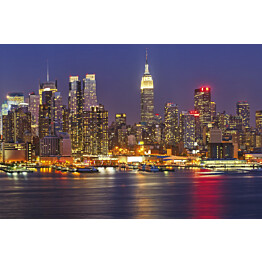 Kuvatapetti Dimex  Manhattan At Night  375 x 250 cm