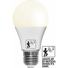 LED-lamppu Star Trading Sensor 357-08-1, Ø60x108mm, E27, opaali, 4.8W, 2700K, 470lm
