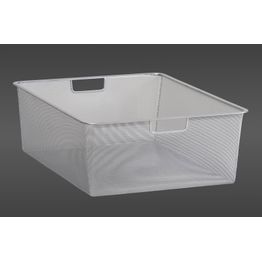 Platina värinen Meshkori 45 on 18,5 cm korkuinen ja sopii kaikenlaisten tavaroiden säilyttämiseen. Pienimmätkään tavarat eivät pääse luiskahtamaan korin tiheän teräsverkon läpi