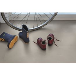 Vinyyli Pergo Tile Premium Click 4V Soft Concrete 1300x320x4,5 mm vaaleanharmaa