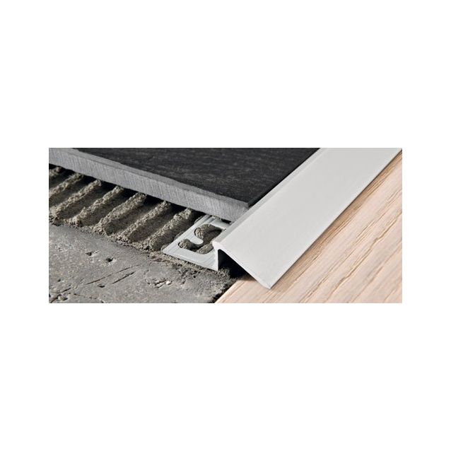 Eritasolista Progress Profiles Proslider, 2,7m, 8mm, anodisoitu hopea