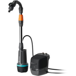 Akkusadevesipainepumppu Gardena 2400 Comfort Auto 18V P4A akulla